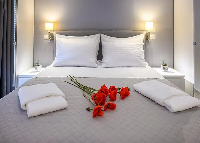 Athens Central-Opulent And Luxurious Suites-Balcony & Views Acropolis Hills