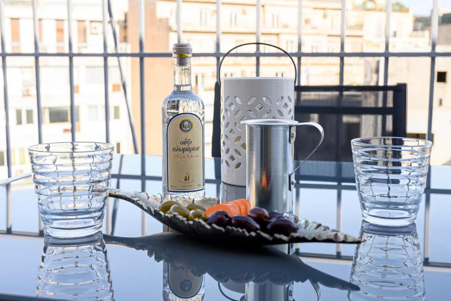 Апартаменты Central-opulent And Luxurious Suites-balcony & Views Acropolis Hills Афины
