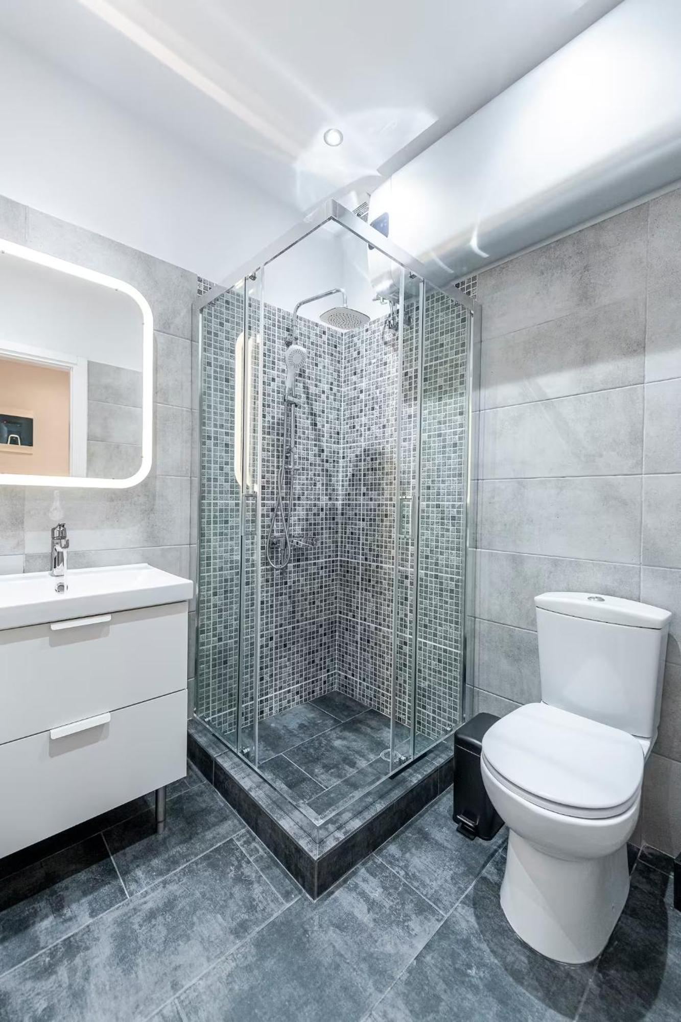 Daire Central-opulent And Luxurious Suites-balcony & Views Acropolis Hills