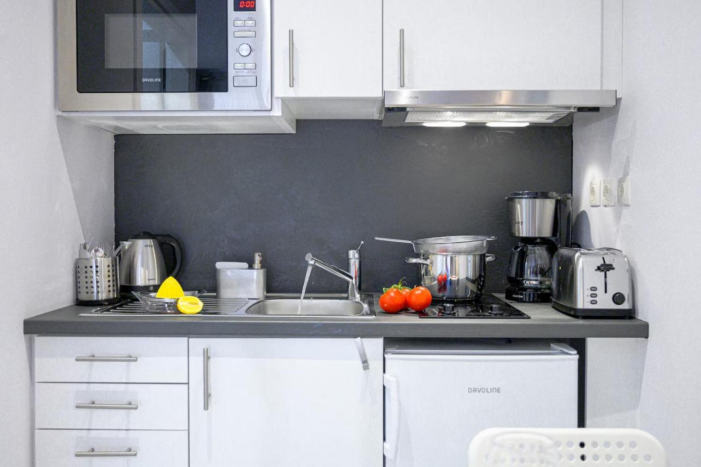Central-opulent And Luxurious Suites-balcony & Views Acropolis Hills Apartament