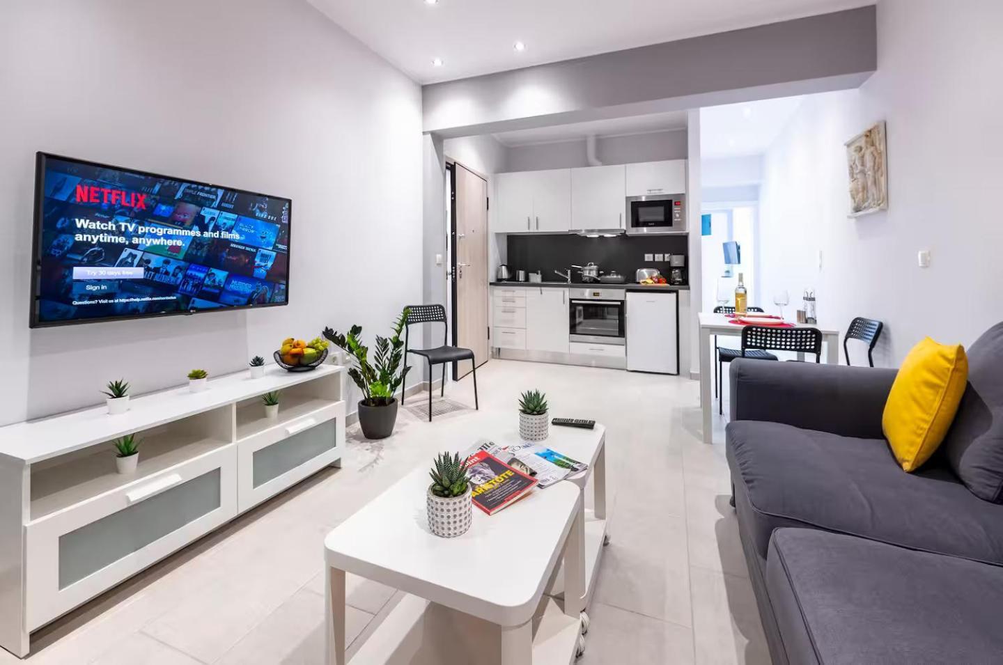 Central-opulent And Luxurious Suites-balcony & Views Acropolis Hills Daire