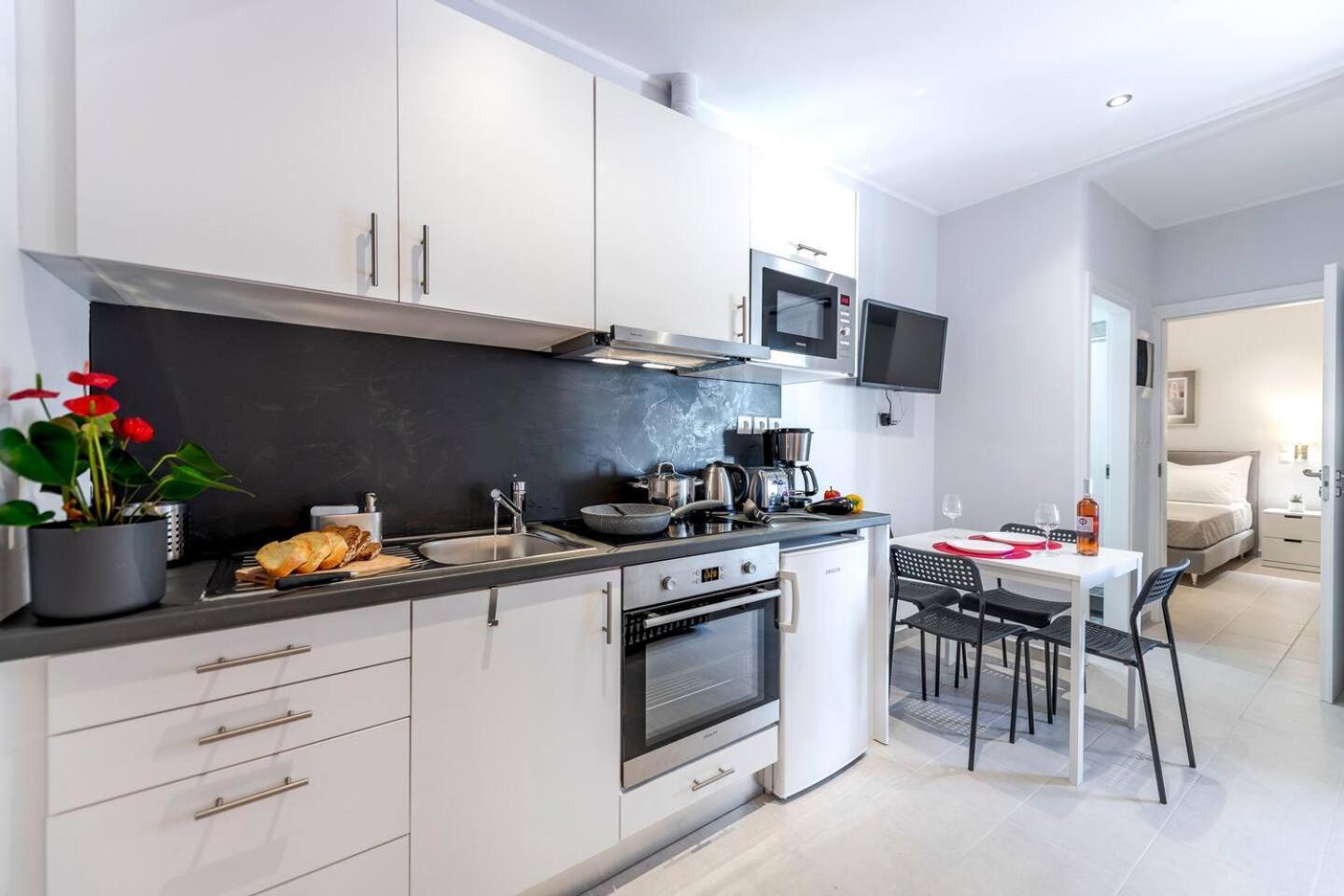 Daire Central-opulent And Luxurious Suites-balcony & Views Acropolis Hills