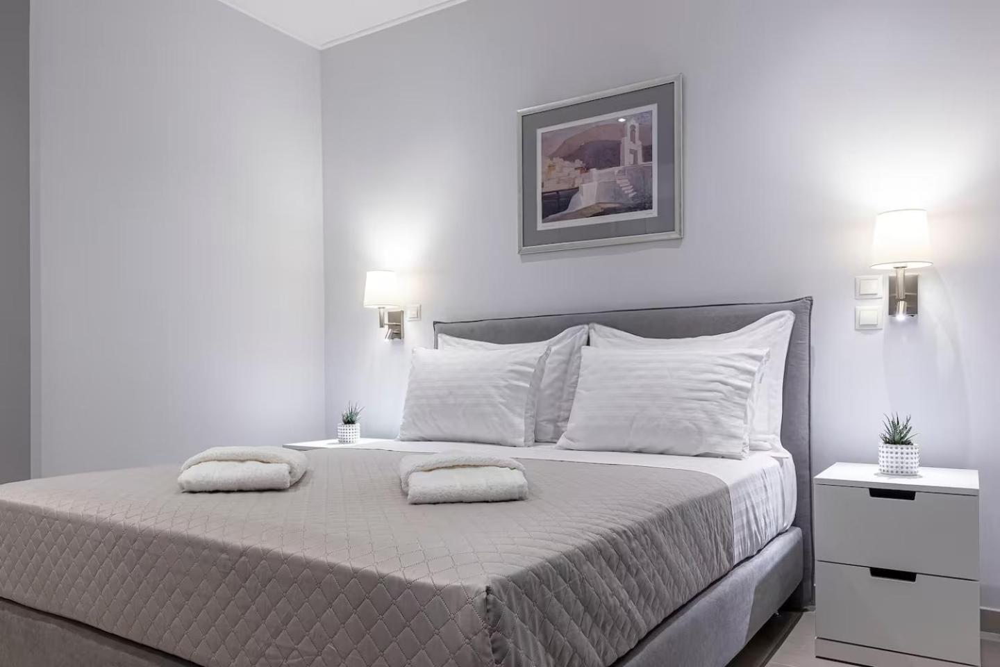 Central-opulent And Luxurious Suites-balcony & Views Acropolis Hills Daire *